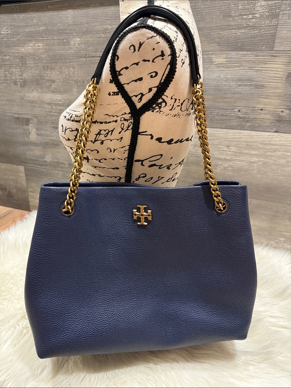 TORY BURCH Kira Tote - Picture 3 of 16